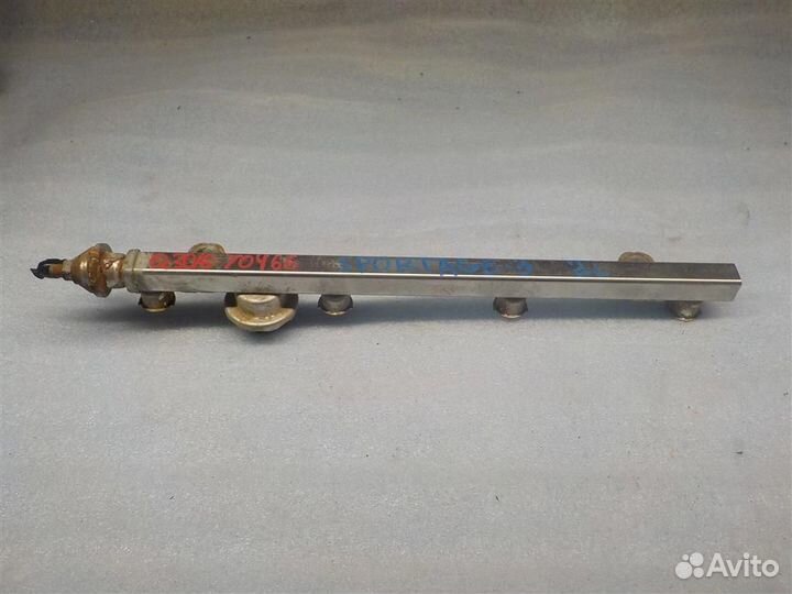 Рейка топливная (рампа) KIA Sportage III (SL) 201