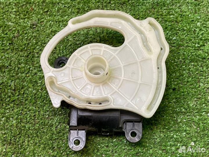 Сервопривод заслонок печки Kia Cerato Koup TD 2011