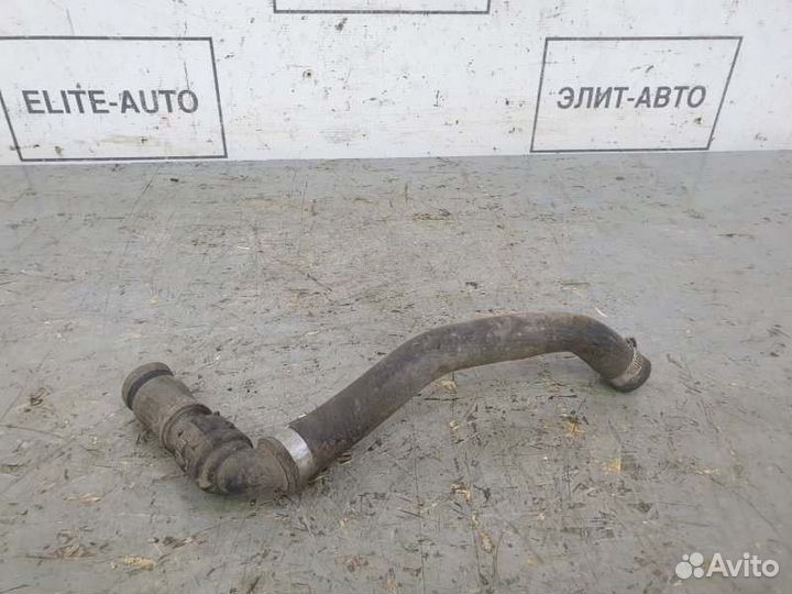 Патрубок радиатора Land Rover Range Rover Vogue