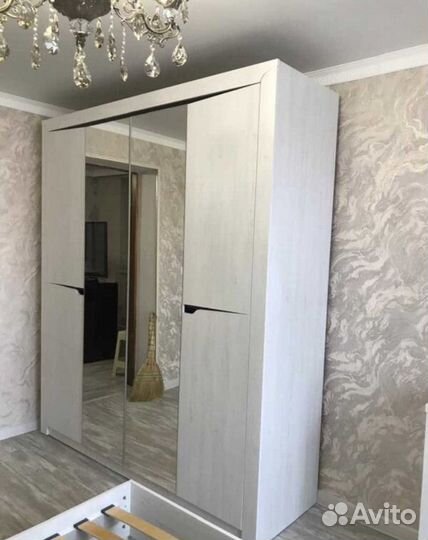 Спальный гарнитур «Гарда» 4дв