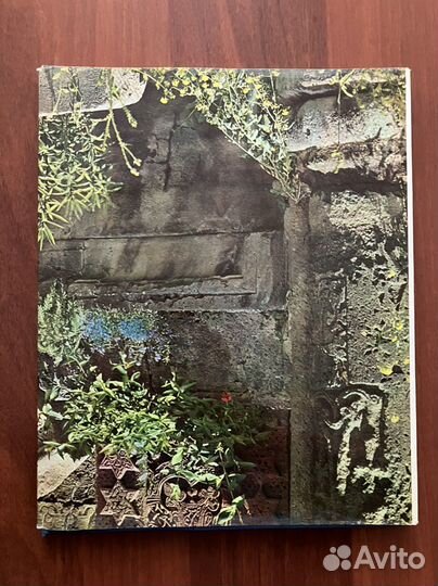 Декоративное искусство средневековой Армении