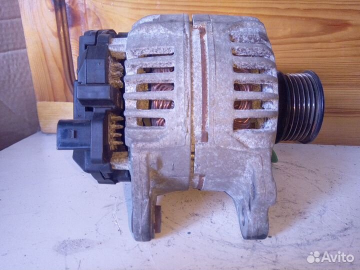 Генератор 90A VW passat (B5) (1996-2000)