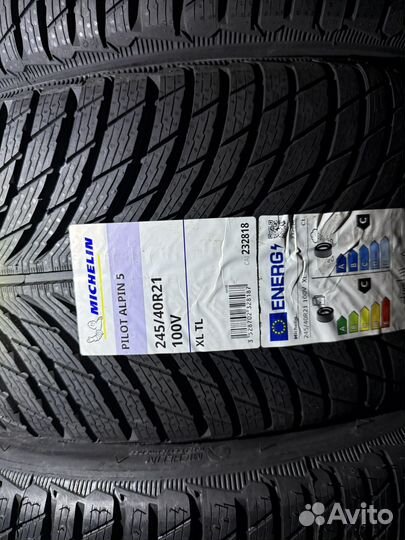 Michelin Pilot Alpin 5 245/40 R21 и 275/35 R21