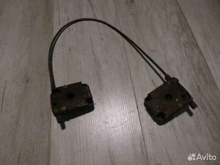 Замок капота (на панель) BMW e46, e39, e53