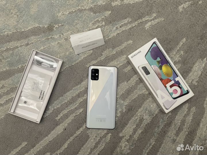 Samsung Galaxy A51, 4/64 ГБ