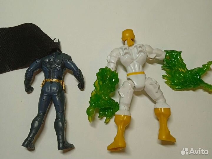 Игрушки Бетмен и Суперзлодей
