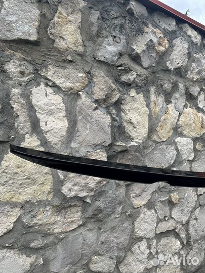 Спойлер на крышку багажника toyota camry V 50/55