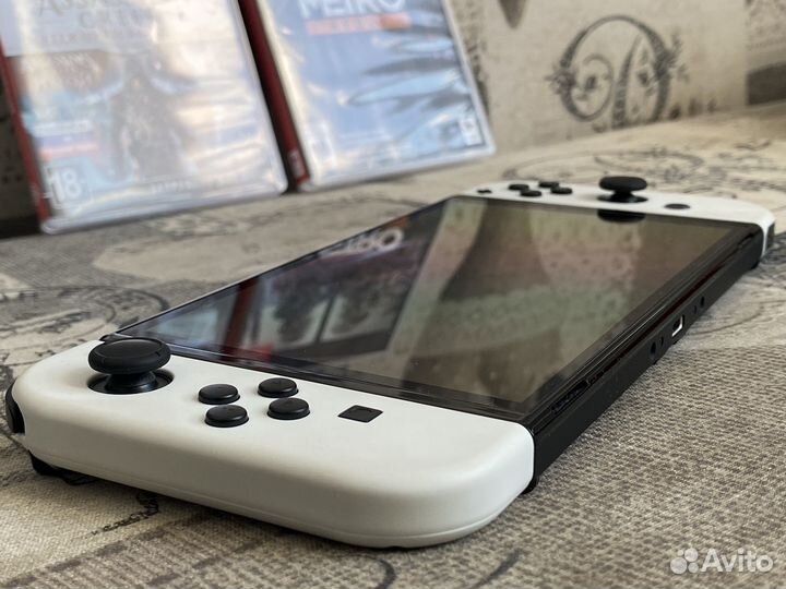 Nintendo switch oled +3игры