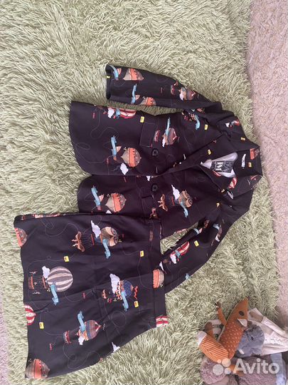 Костюм женский новый s