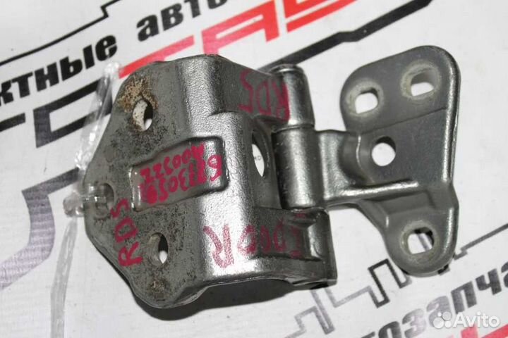 Петля задней двери honda CR-V RD4 RD5 RD6 RD7 нижний 68735S9A003ZZ