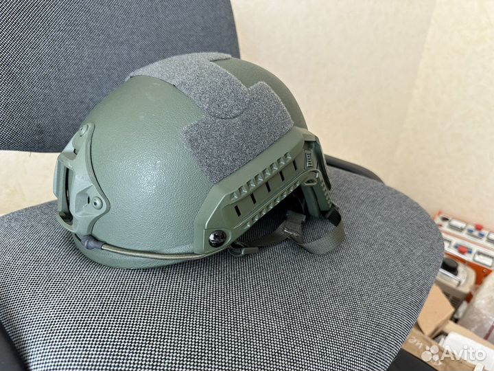 Бронешлем с подвесной системой типа 