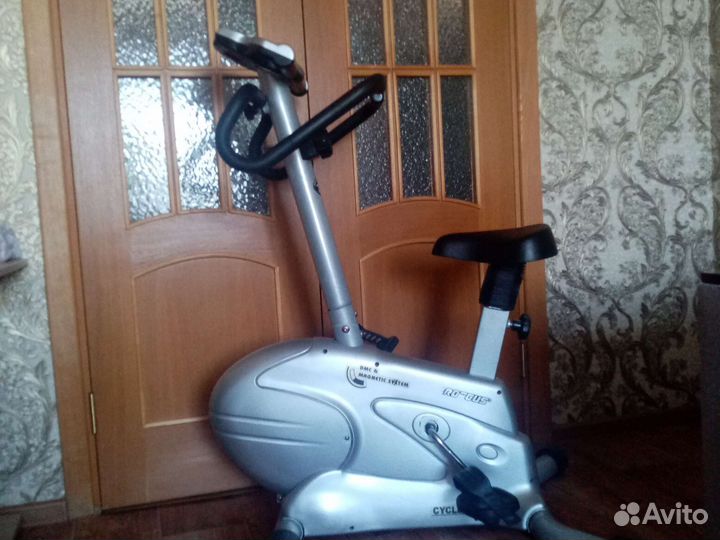 Велотренажер бу