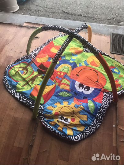 Развивающий коврик