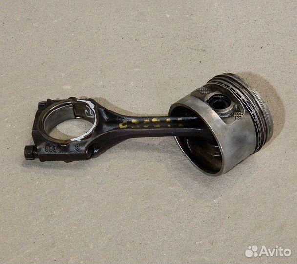 Поршень VW Passat B3 RP