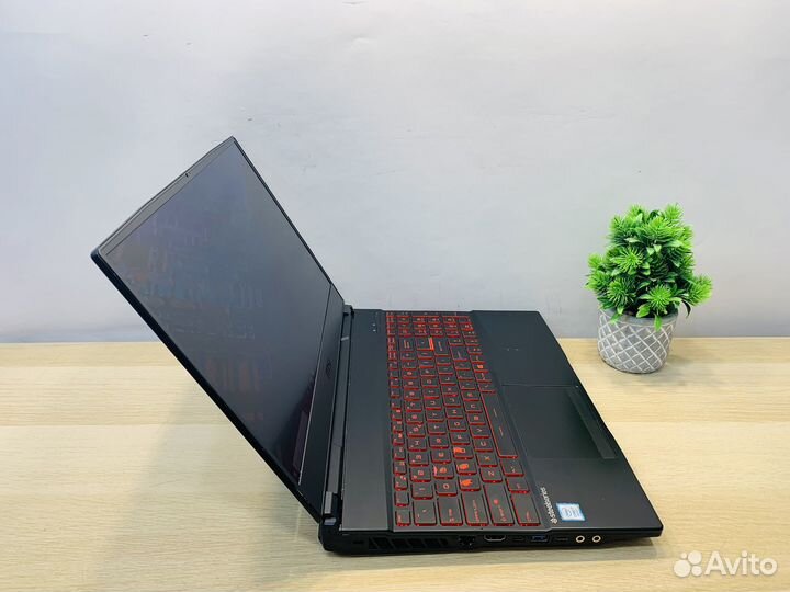 Игровой ноутбук MSI