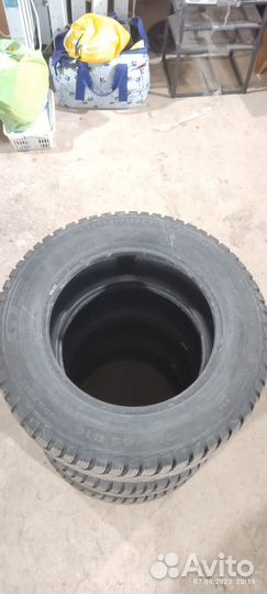 GT Radial Champiro IcePro 215/65 R16