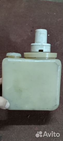 Бачок омывателя ваз 2101