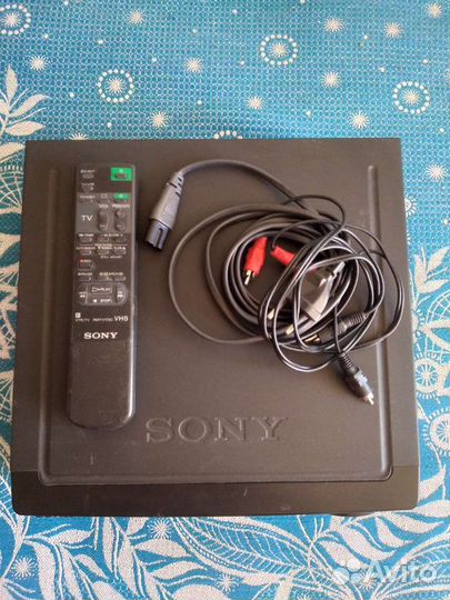 Видеомагнитофон Sony