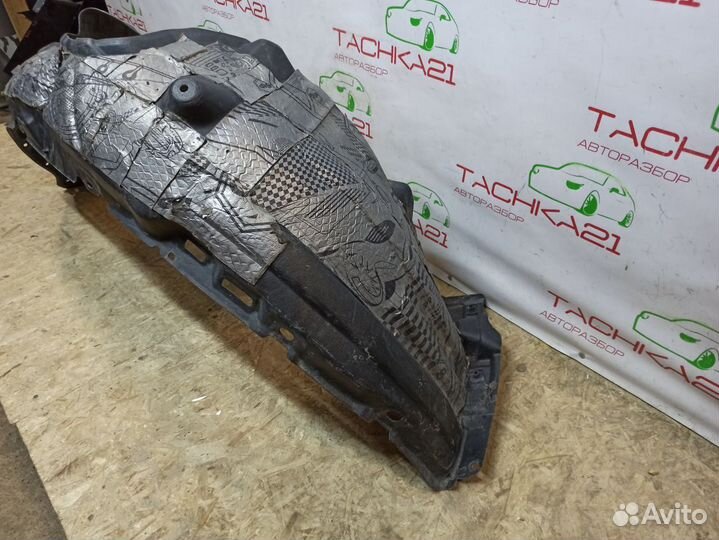 Подкрылок передний правый toyota Camry V70 (2017+)