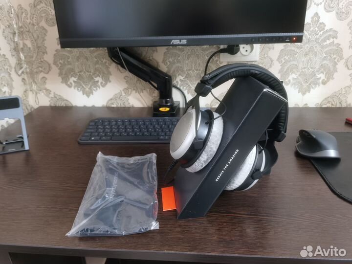 Beyerdynamic DT 880 PRO