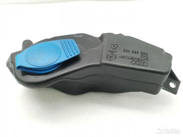 Бачок омывателя Audi A6 C7 2.0 TDI 2018