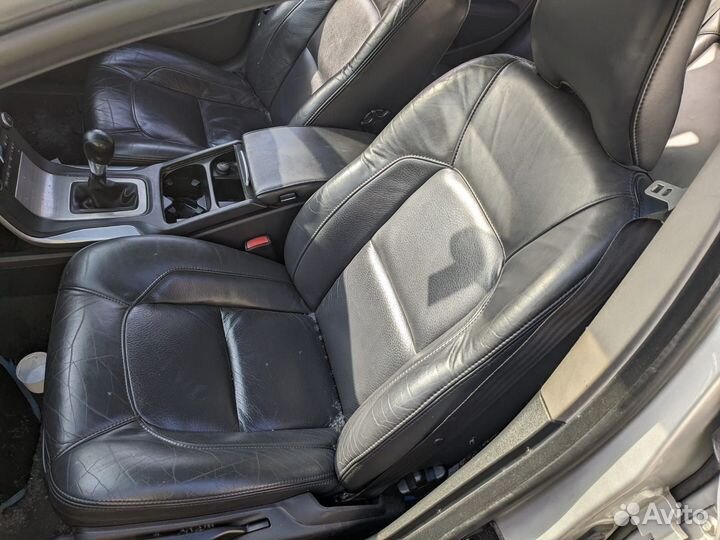Моторчик стеклоочистителя задний для Volvo V70 3