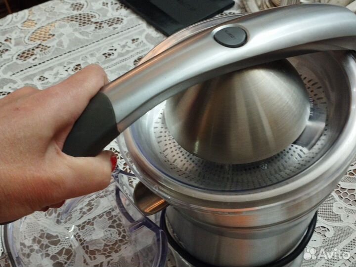 Соковыжималка для цитрусовых bork