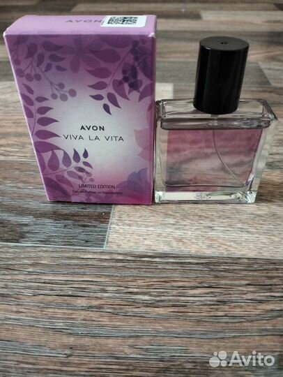 Духи Эйвон Ви ва Ла Вита