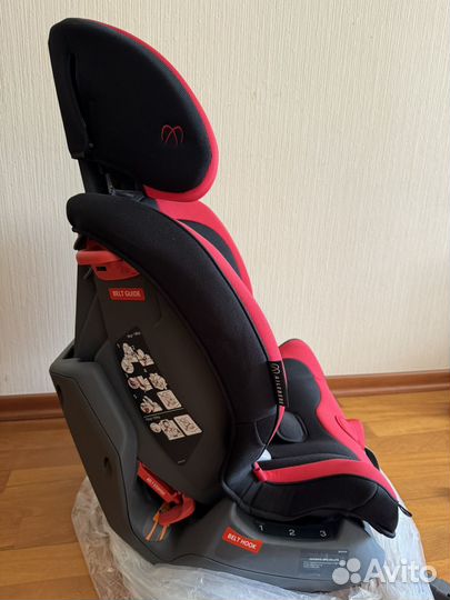 Автокресло Ailebebe Carmate Swing Moon