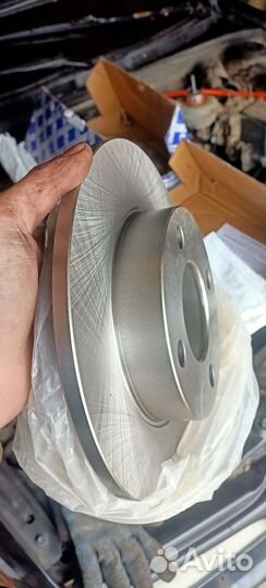 Тормозные диски audi 80 b4 задние