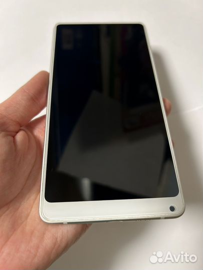 Телефон Xiaomi mi mix 2S