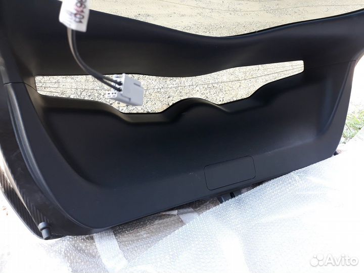 Дверь toyota prius prime 2016-2022