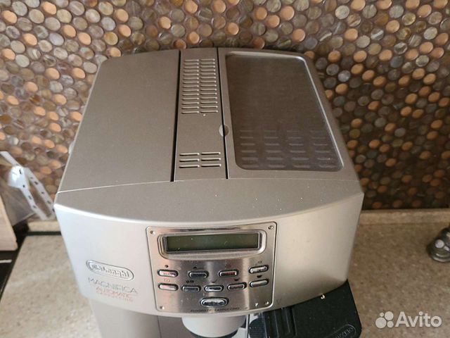 Автоматическая кофемашина delonghi esam 3500