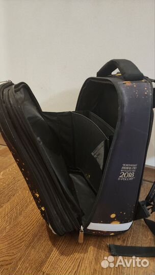 Школьный рюкзак