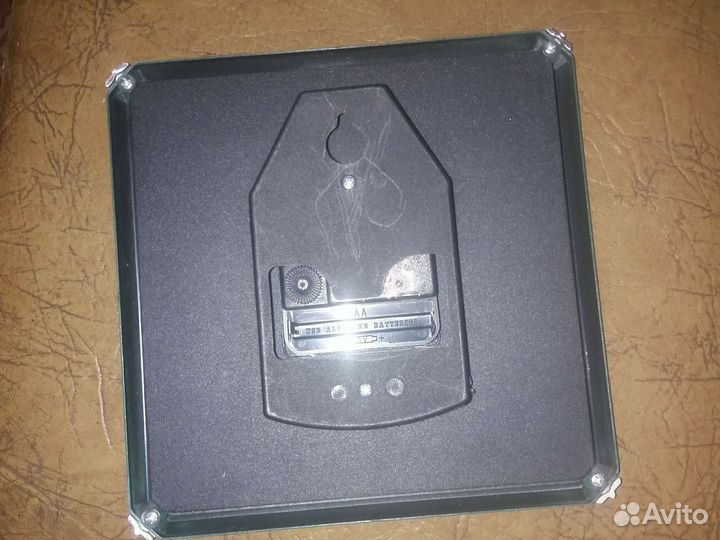 Часы настенные