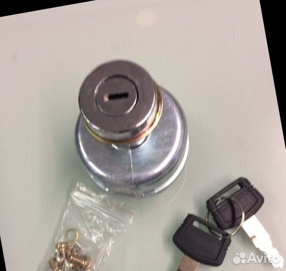 Hitachi/zx210 замок зажигания