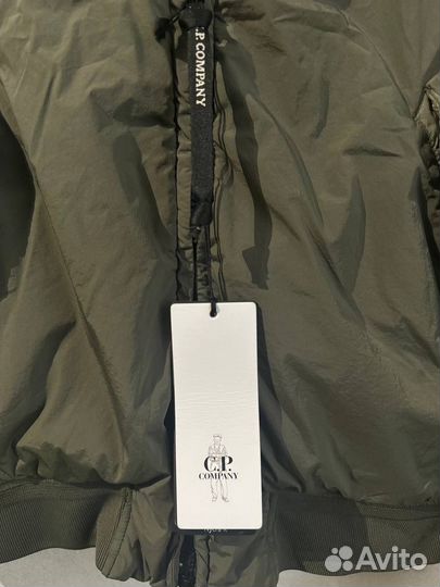 Cp company бомбер