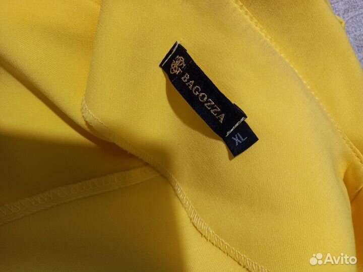 Пиджаки и жакеты женские 48 50