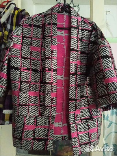 Пошив корпоративной, школьной и спортивной одежды