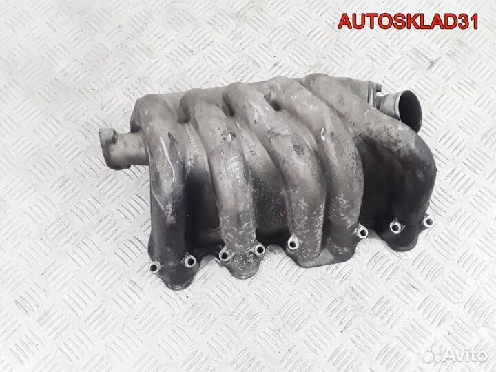 Коллектор впускной Audi 100 C4 2,5 AAT 046129713F