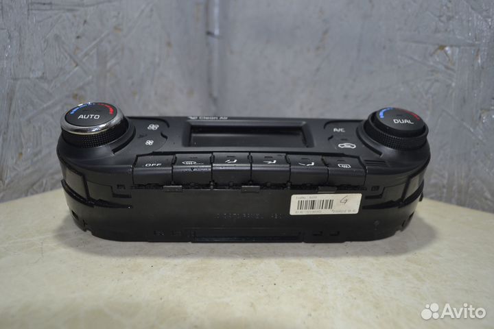 Блок управления печкой Kia Ceed 2 JD