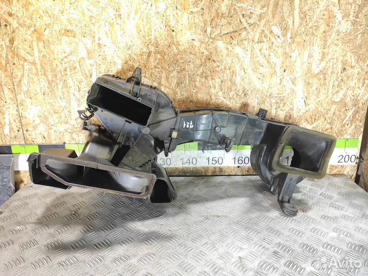 Корпус отопителя Volkswagen Polo 1994-1999