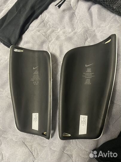 Щитки футбольные Nike Neymar Mercurial Lite