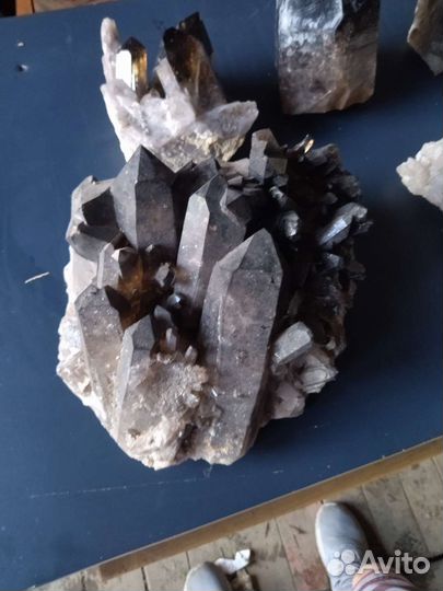 Кварц, волосатик, морион, аметист