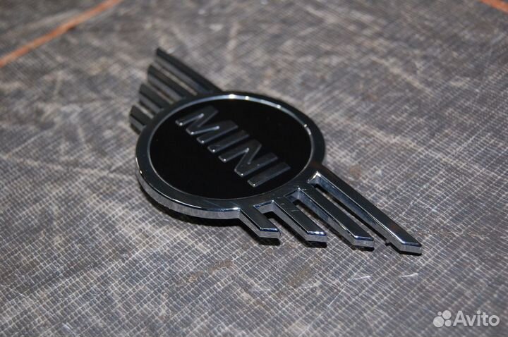 Эмблема капота - mini Hatch F55 F56