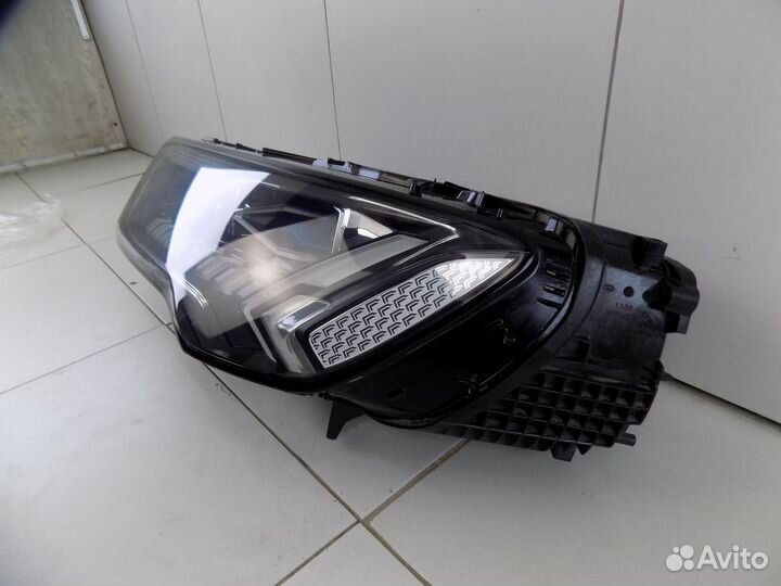 Фара левая Audi Q7/SQ7