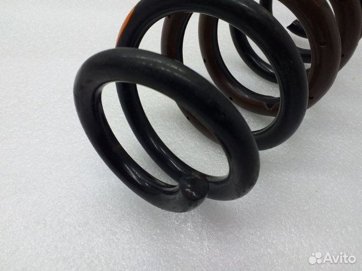 Пружина подвески задняя Toyota Rav4 ZSA44 3zrfe