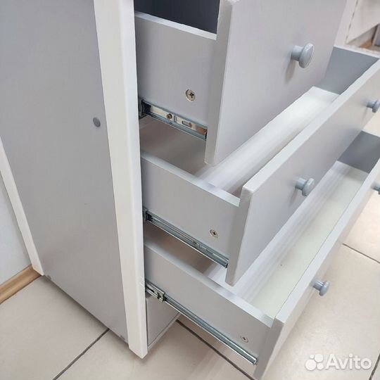 Кроватка+пеленальный комод+комплект матрасов