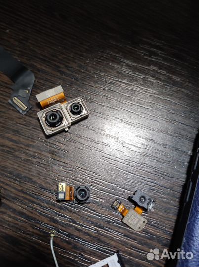 Телефон Xiaomi Mi 9T на запчасти разбор