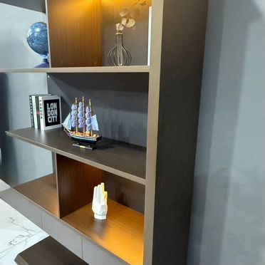 Стеллаж в кабинет